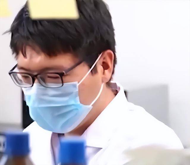 这个平台竟然可以轻松帮你启用富拓外汇真实账户，大家都不知道的秘密！